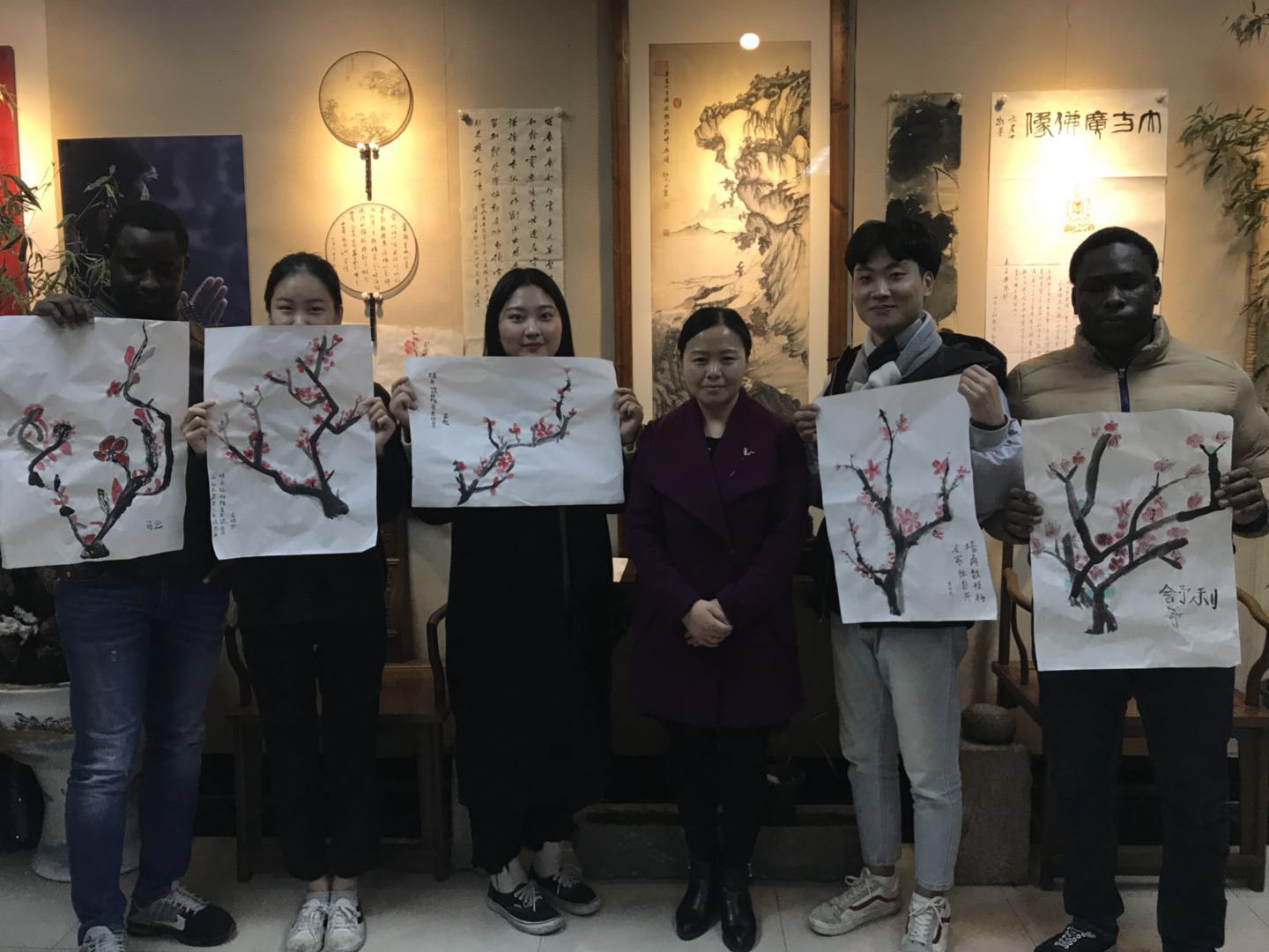 Chinese Culture Experience Series - Chinese Painting