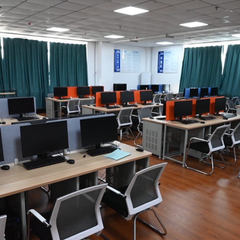Software Engineering Training Room